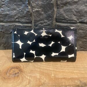 Kate Spade Black and White Women's Wallet